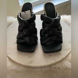 #zara #woven #leather #mules